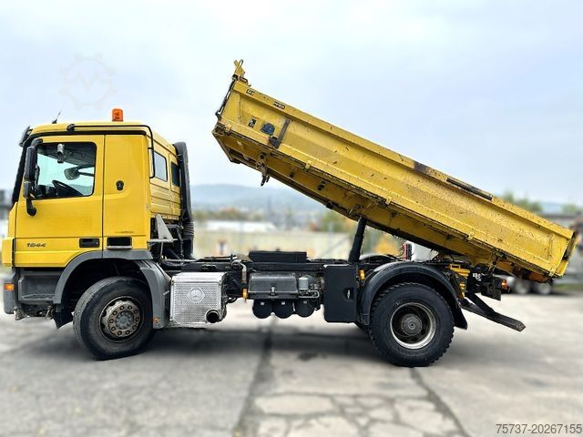 Camion-benne tricar MERCEDES-BENZ Actros 1844 K