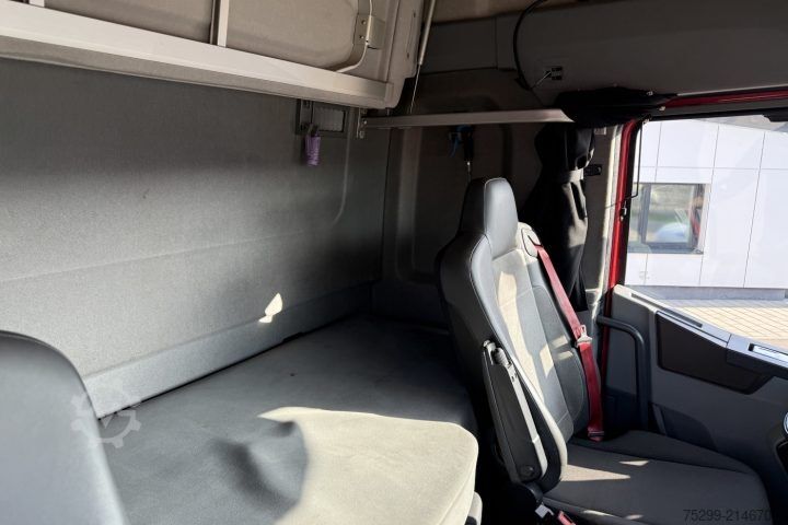 LKW mit Pritsche & Plane Renault T460 4x2 Plane/HB / Swiss-Vehicle