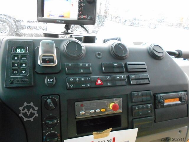Камион за боклук Mercedes-Benz Econic 2635 L 6x2-4 / Zöller Medium X4