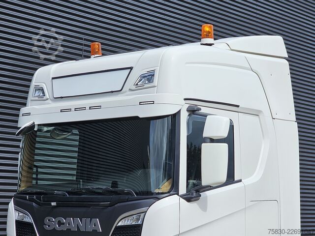 Standardni SZM Scania R580 / V8 / FULL AIR / 6X2 / RETARDER / BOOGIE