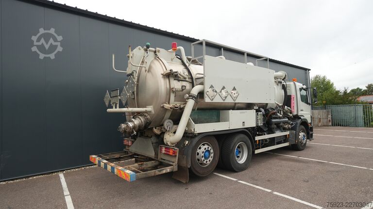 Imemisvahend Mercedes-Benz AXOR 2728 6x2 vacuum suck and pressure tank 206...