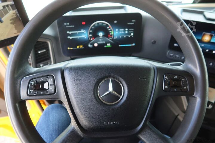Šassii koos kabiiniga Mercedes-Benz Actros 2642 LL Chassis Cabine Giga space