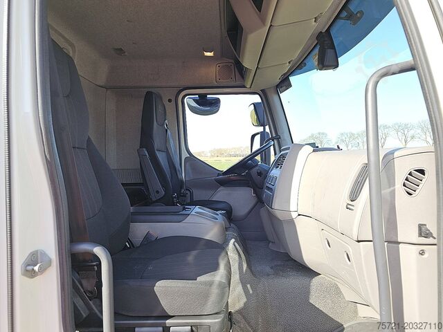 Bīdāmais tents DAF LF 290 16T LIFT 167 TKM