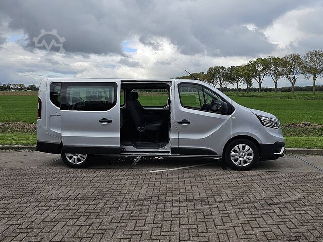 Osobná doprava RENAULT TRAFIC 2.0 DCI ac aut. 8 pers EURO6