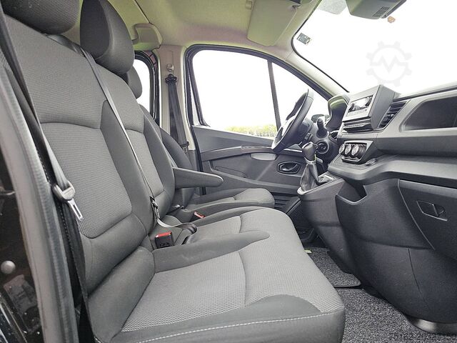 Hochdachkombi RENAULT TRAFIC 1.6 DCI ac aut. DC EURO6