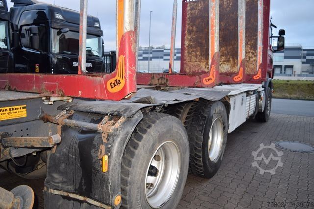 Camião florestal SCANIA R500 V8 6x4 Holz Epsilon M110Z Retarder