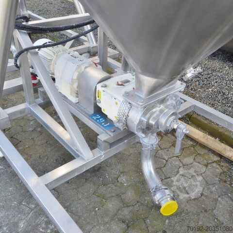 1000 liter conical tank, Aisi 316 with pump system  6961