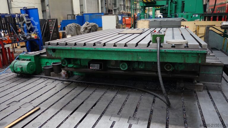 Plötuborvél SKODA W 200 HC