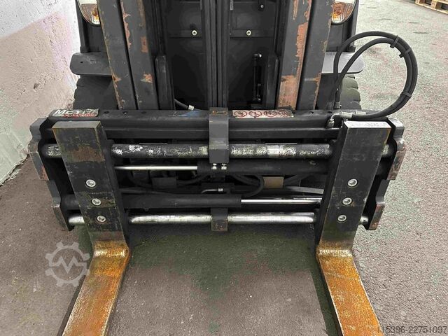 Electric 4-wheel forklift Linde E 25-01 - TRIPLEX 4,5 m