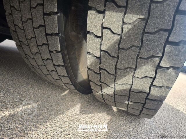 Camion frigorifique Iveco 190S40 CELLA 7,60 ATP SPONDA EURO 6