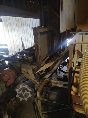 Stroj za obdelavo lesa Lasu Konsult Oy 