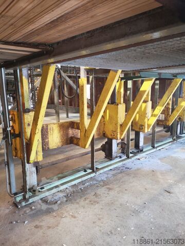 Stroj za obdelavo lesa Lasu Konsult Oy 