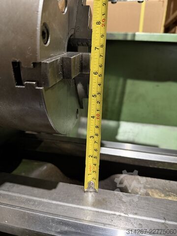 Máy tiện tâm Colchester Master 2500