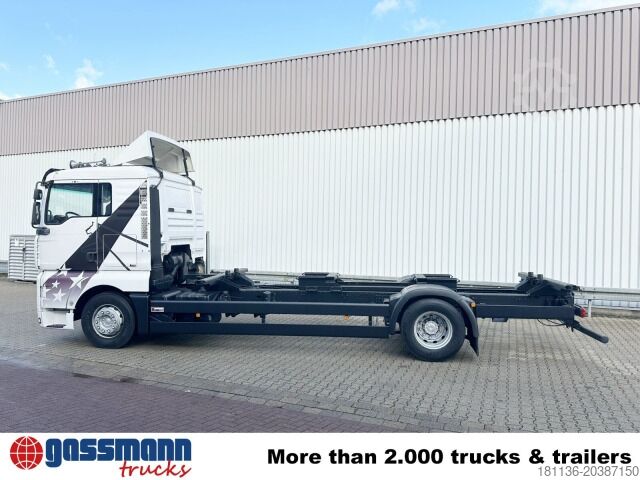 Камион със сменяема надстройка MAN TGA 18.350 4x2 LL, Fahrschulausstattung