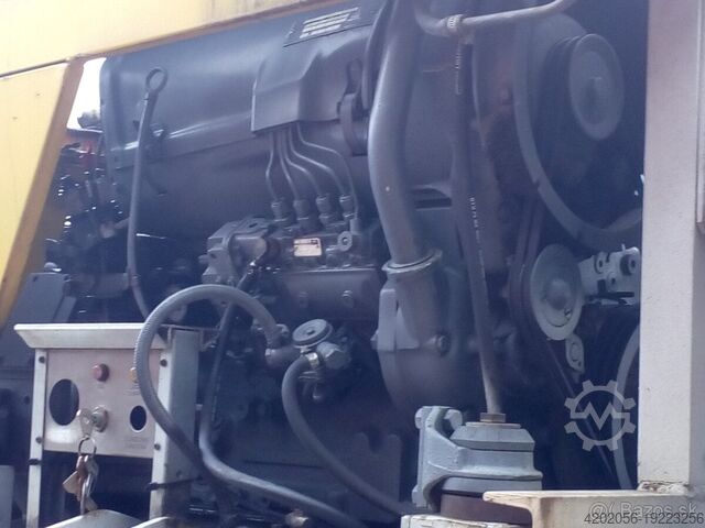 ładowarka kołowa Schaeff at16 unimog bagger abrollkipper Deutz f4l913 teleskop bagger abroller