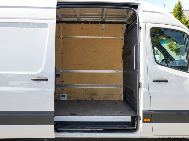 Kastenwagen hoch Mercedes-Benz Sprinter 516 CDI Kasten L3H2 RWD Kamera Spurh