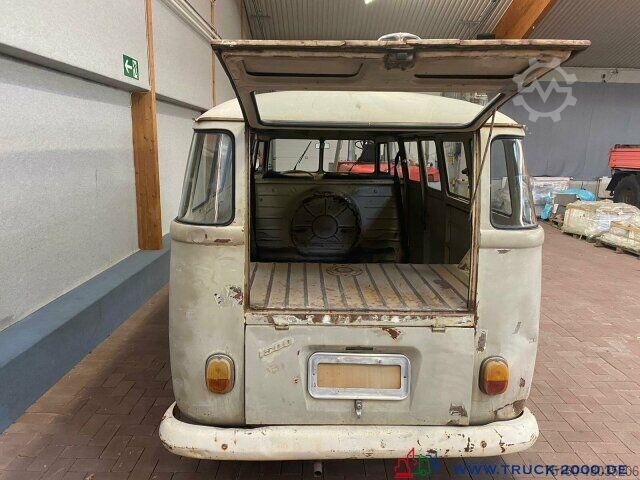 Minibús Volkswagen Bus mit Scheiben Restaurierungsobjekt Verzollt