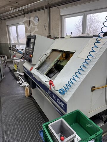 WEILER UD 24 CNC, año 1995 con alimentador automático de barras individuales IRCO, núm. interno 2314 WEILER UD 24 CNC