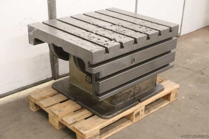 Uzkabināms kubs ar regulējamu leņķi Guss 1000/800/H630 mm