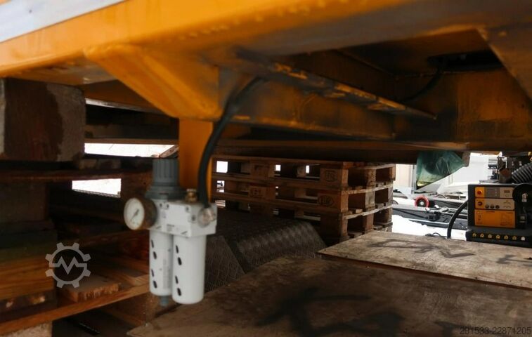 Allestimento per compattatore rifiuti Kaoussis CRV2000 Steco - NEW!