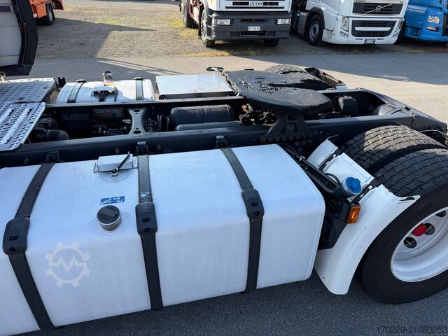 Standard tractor unit SCANIA R 450