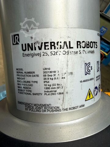 Kolaborativní robot Universal Robots UR 10 Cobot