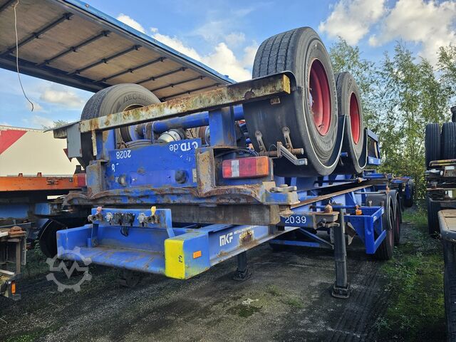 Gámaflutningar MKF METALLBAU CS 20 / STEEL SUSPENSION/ BPW DRUM.