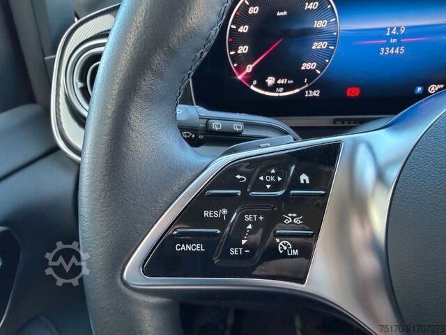 Xe ga mui cao Mercedes-Benz V 220 d STYLE DISTRONIC AHK2,5to 360Kamera