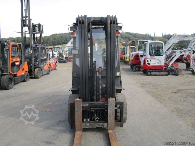  Yale GDP30TF - Seitenschieber + Triplex-FH 4,95m