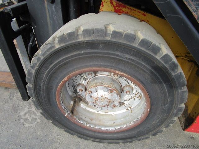  Yale GDP30TF - Seitenschieber + Triplex-FH 4,95m