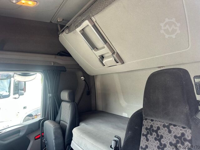 Camión de materiales peligrosos SCANIA R450 Euro6D Retarder ACC ADR EXII / EXIII PTO