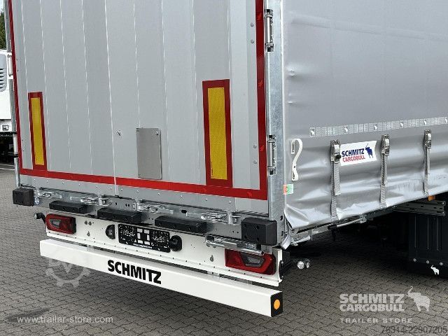 Naczepa otwarta z plandeką Schmitz Cargobull Curtainsider Mega Getränke