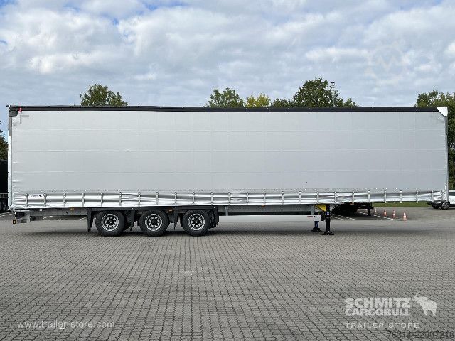 Naczepa otwarta z plandeką Schmitz Cargobull Curtainsider Mega Getränke