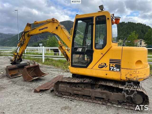Gravemaskine med larvebånd Komatsu pc75 excavator w/ Hydraulic sanding bucket, cleani