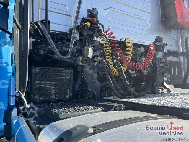 Hazardous materials truck Scania R 450 A4x2NB RETARDER DIFF-L FULL AIR 8T P-AIRCO