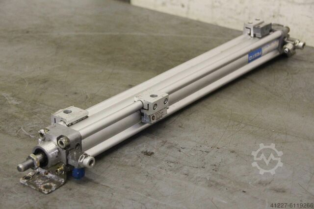 Cylindre pneumatique Festo DNU-32-420-PPV-A