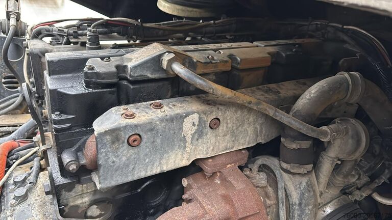 Vacuum truck MAN 18.264 F2000 (11000L / EURO 2 / MANUAL GEARBOX ...