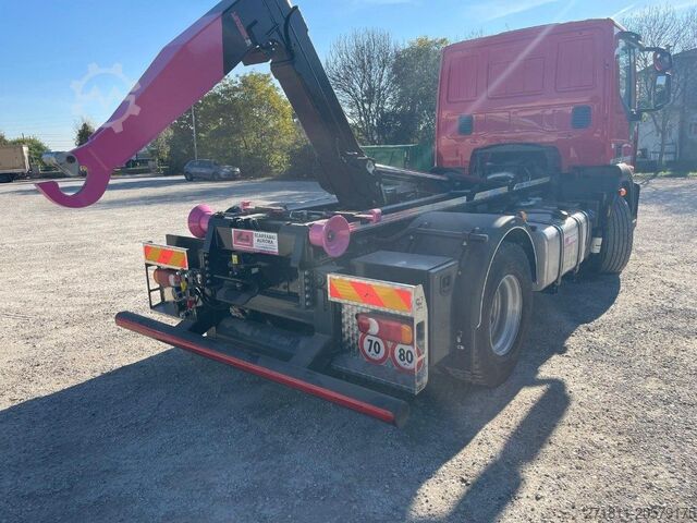 Φορτηγό γερανός roll-off IVECO IVECO EUROCARGO 160E USATO SCARRABILE