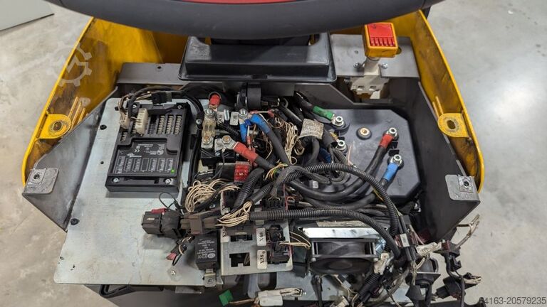 Traktors Jungheinrich EZS 130 Li-Ion Batterie