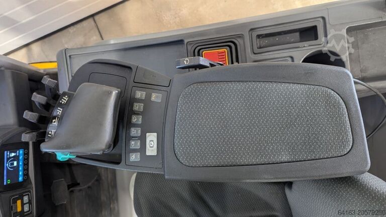 Elektriskais trīsriteņu iekrāvējs Jungheinrich EFG 220 G-470DZ