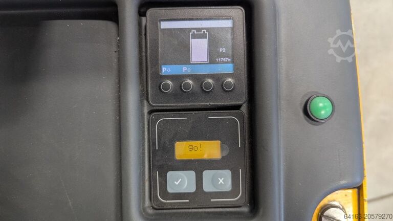 Traktors Jungheinrich EZS 130