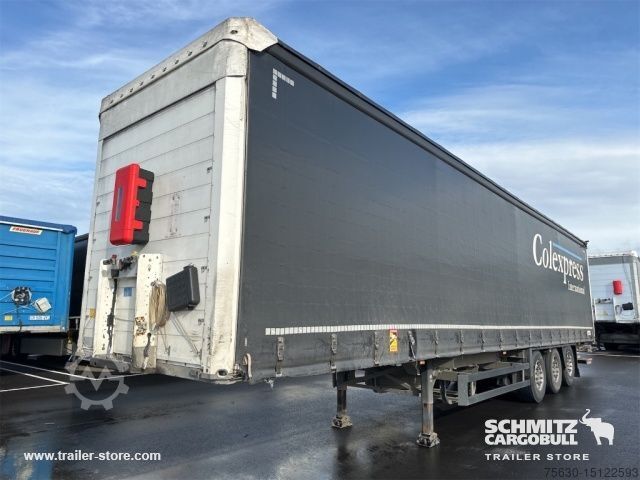Schmitz Cargobull Semitrailer Curtainsider Standard Hayon