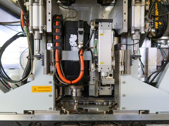 CNC-Bohrmaschine WEEKE BHX 560 / D