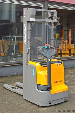 Kamioni sa paletama Jungheinrich EJC 216