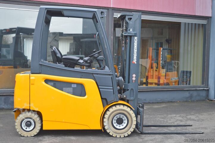 Gabelstapler Jungheinrich EFG 425k
