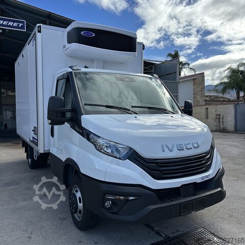 Zatvoren kombi Iveco Daily 35c180