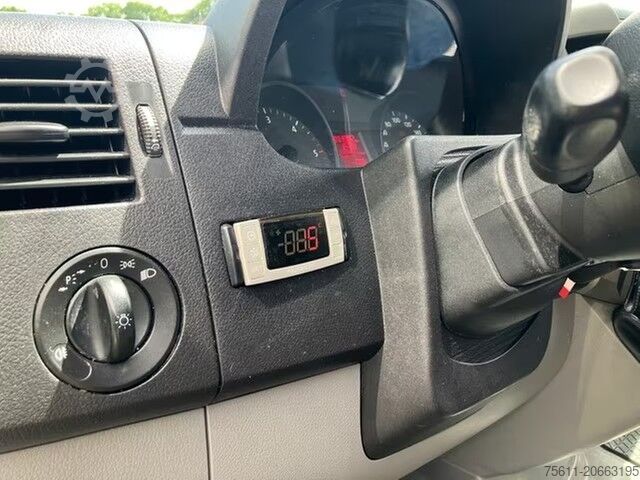 रेफ्रिजरेटर बॉडी वैन VW CRAFTER 35 KÜHLFAHRZEUG 1° AUSTAUSCHMOTOR 2023!