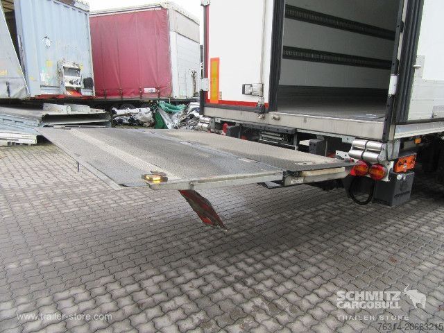 Semi-reboque frigorífico Schmitz Cargobull Tiefkühler Standard Trennwand Ladebordwand