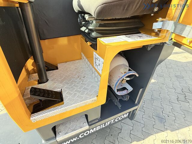 Forklift empat arah Combilift C4000 / GAS / DUPLEX 4100 / POSITIONER