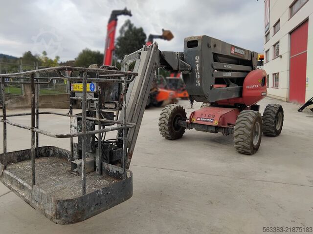 Gelenkteleskoparbeitsbühne Manitou 160ATJ